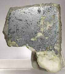 Safflorite